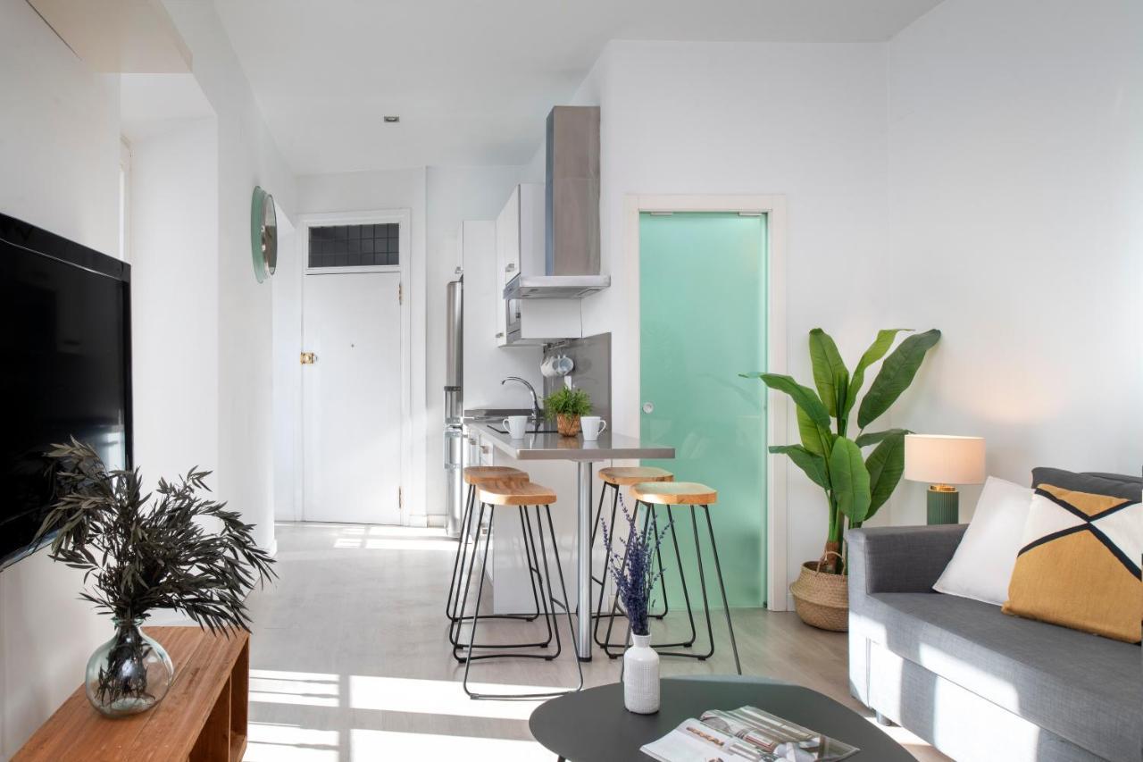 Correduria Suites Apartments Sevilla Bagian luar foto