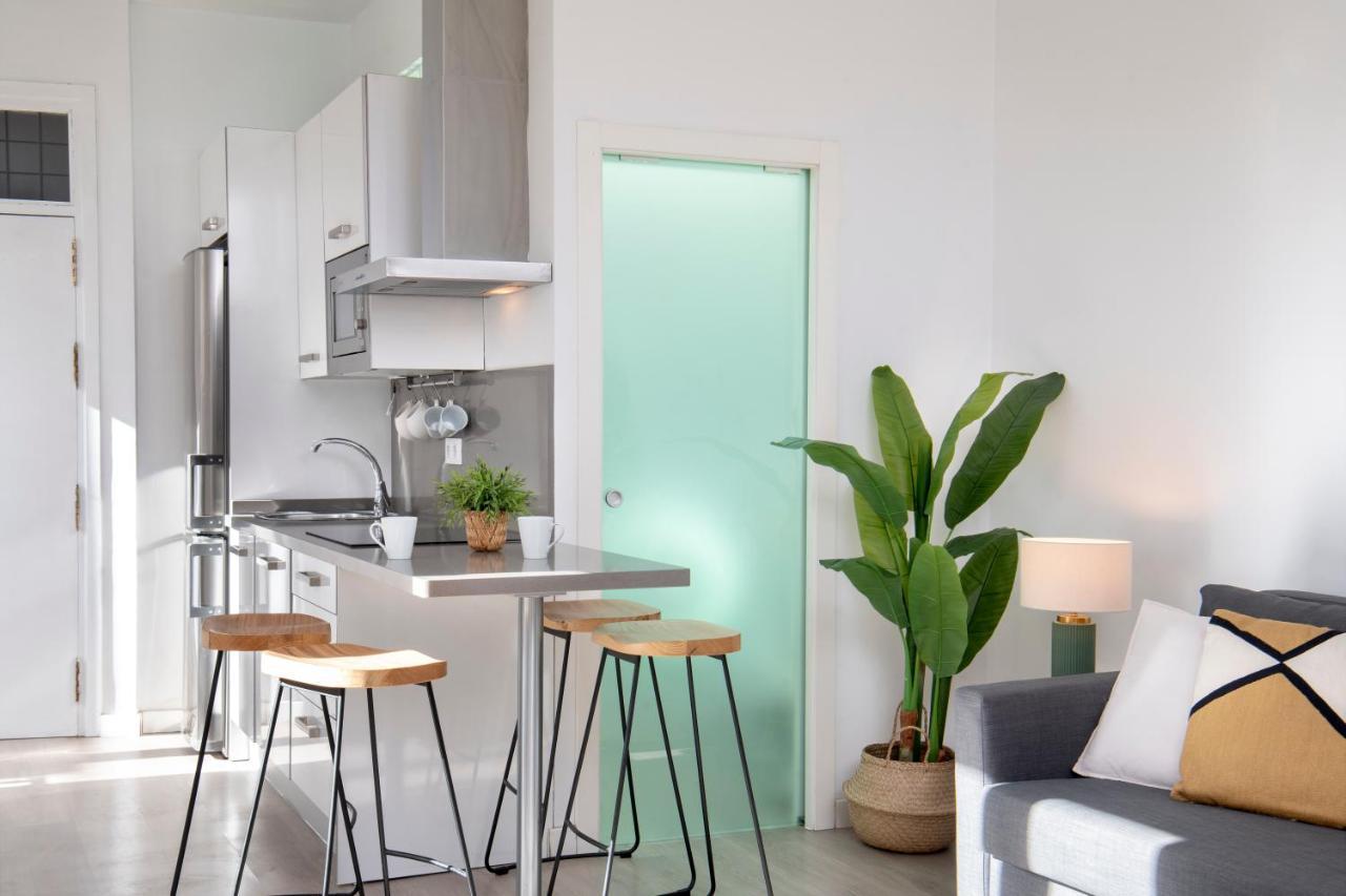 Correduria Suites Apartments Sevilla Bagian luar foto