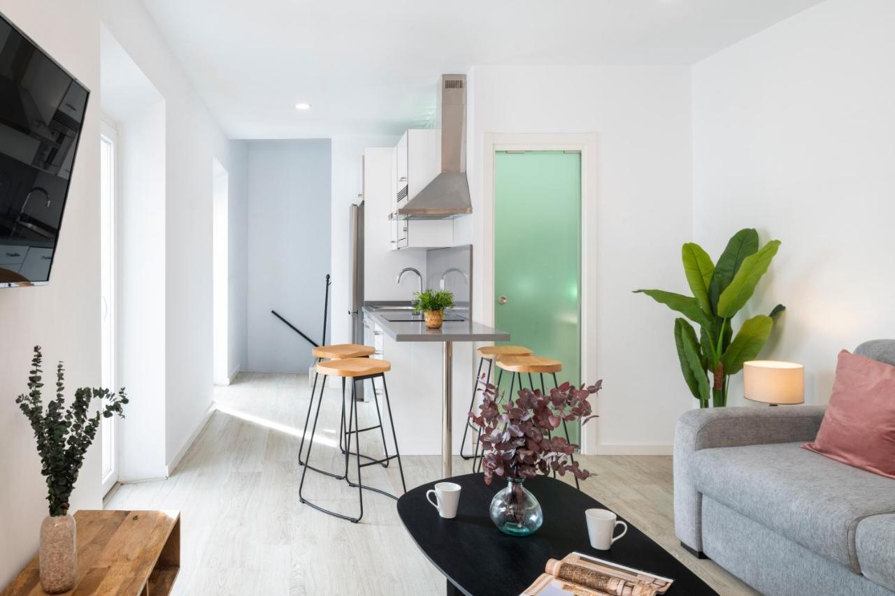 Correduria Suites Apartments Sevilla Bagian luar foto