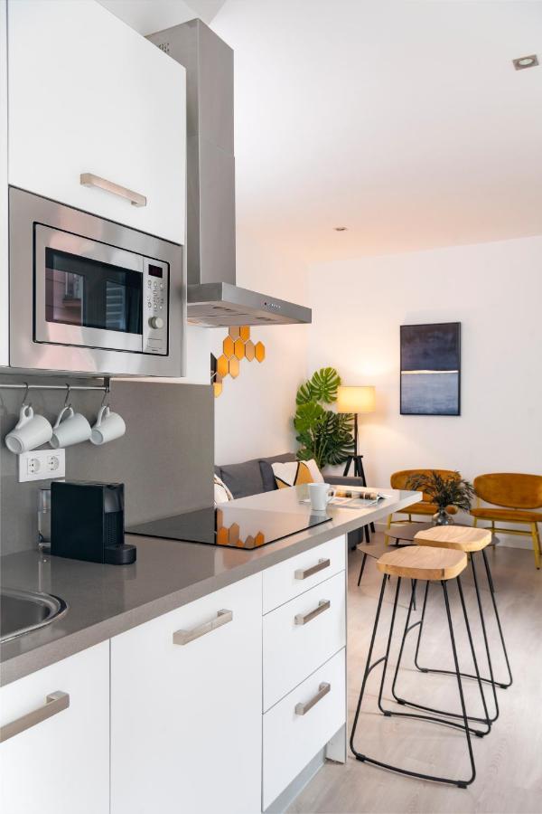 Correduria Suites Apartments Sevilla Bagian luar foto